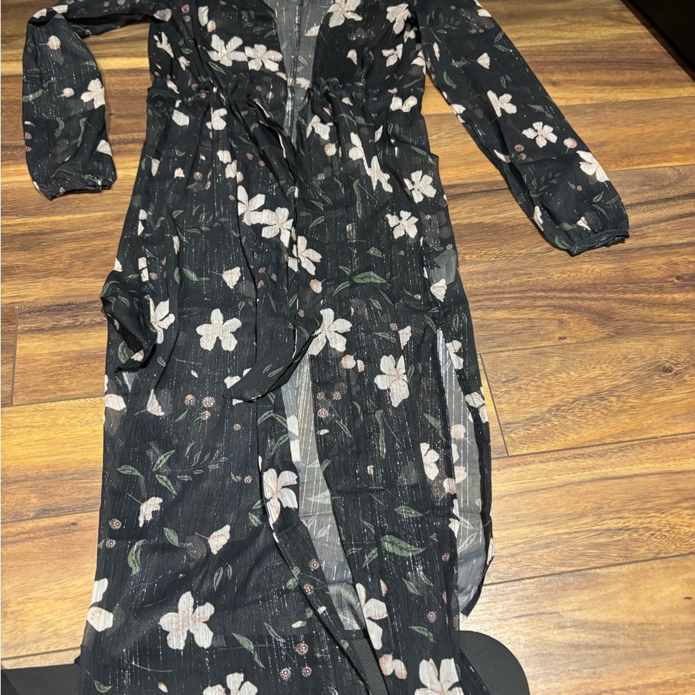 NWT sheer long top. Size xs